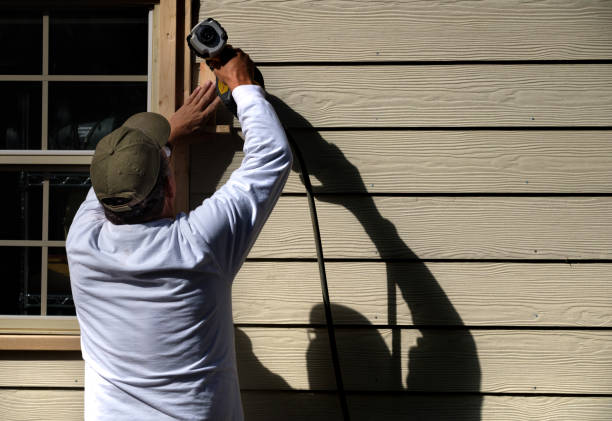 Best Composite Siding  in Britt, IA